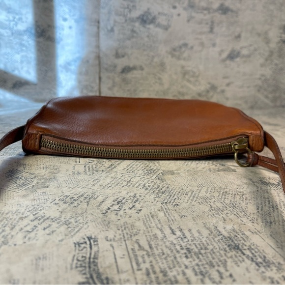 Madewell The Simple Crossbody Leather Bag Brown - Picture 7 of 12